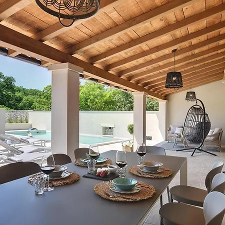 Casa Evina Holiday home